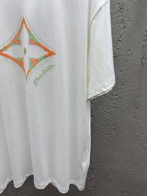 ルイヴィトン クローバー3 Dドロップ半袖Tシャツ