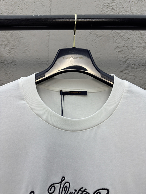 ルイヴィトン ファッションコンクプリント半袖Tシャツ