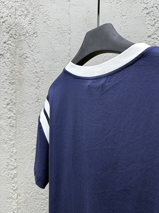 セリーヌ ファッションカラースリーブ刺繍半袖Tシャツ