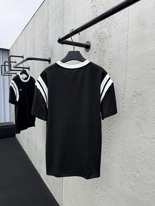 セリーヌ ファッションカラースリーブ刺繍半袖Tシャツ