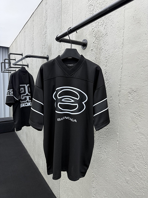 バレンシアガ Vネックダブルリング25ジャージ半袖Tシャツ