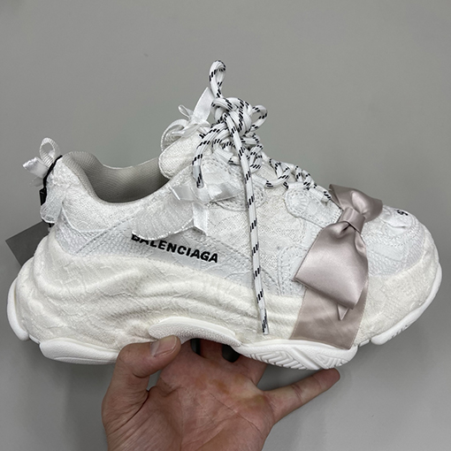 Balenciaga triple S sneakers 25Ss レースリボンスニーカー