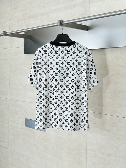 ルイヴィトンスーパーコピー 新しいモノグラムフルプリントチェーン半袖Tシャツ