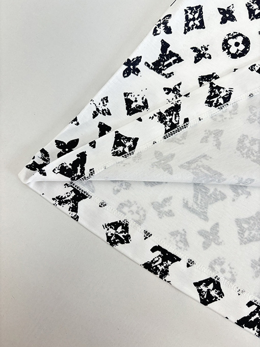 ルイヴィトンスーパーコピー 新しいモノグラムフルプリントチェーン半袖Tシャツ