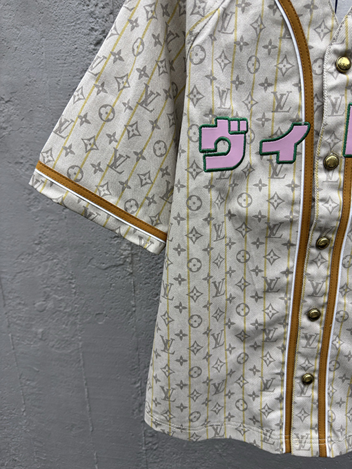 ルイヴィトンコピー スタンプ付き半袖デニムジャケット