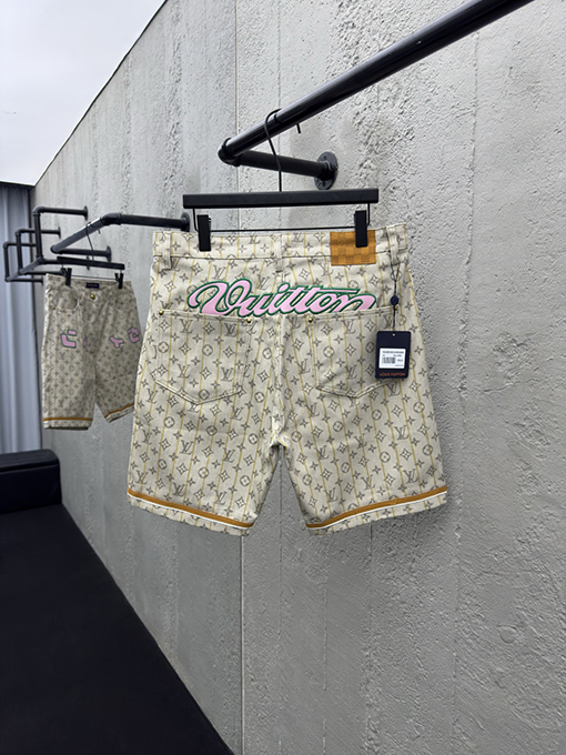 ルイヴィトン スタンプ付きショーツ