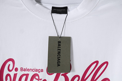 バレンシアガ 前のクラシックなピンクのコカ・コーラのアルファベットプリント半袖Tシャツ