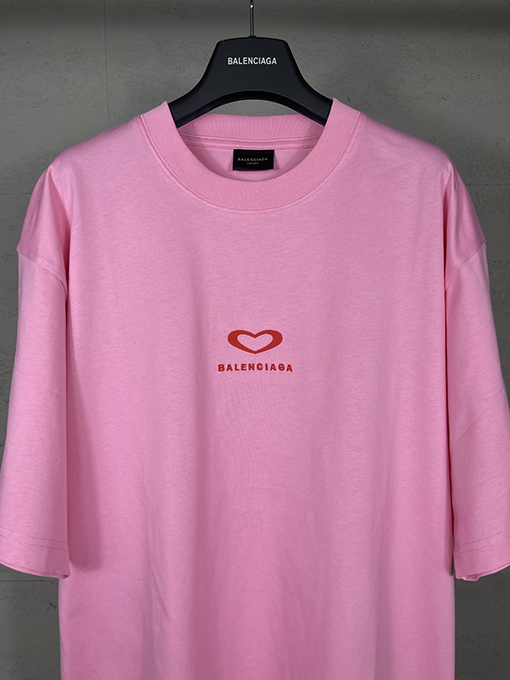 バレンシアガ 七夕バレンタイン限定ハートロゴ半袖Tシャツ
