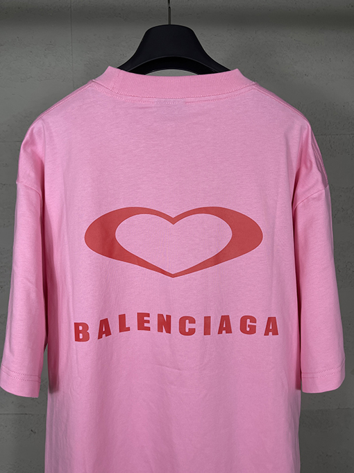 バレンシアガ 七夕バレンタイン限定ハートロゴ半袖Tシャツ