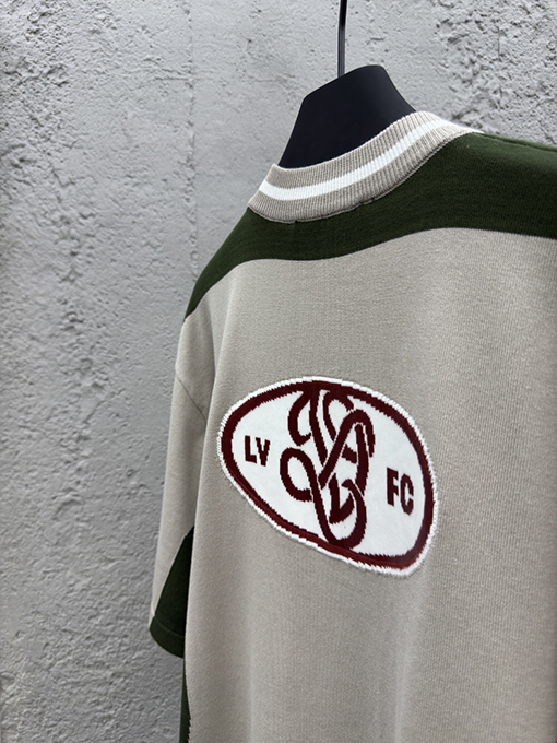 ルイヴィトン ジャージショーのニット半袖Tシャツ