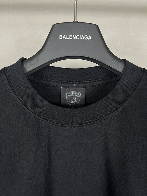 バレンシアガスーパーコピーLamborghini前後左右袖ストレートプリント長袖Tシャツ