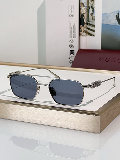 グッチ  サングラスGG1804S 