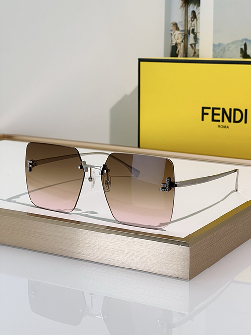 フェンディサングラスFE4082US 