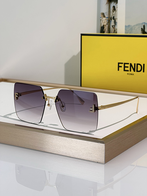フェンディサングラスFE4082US 