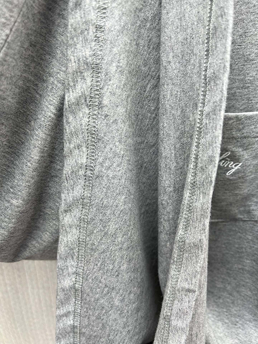 ディオールコピー 新しい「Dior Love」刺繍半袖Tシャツ