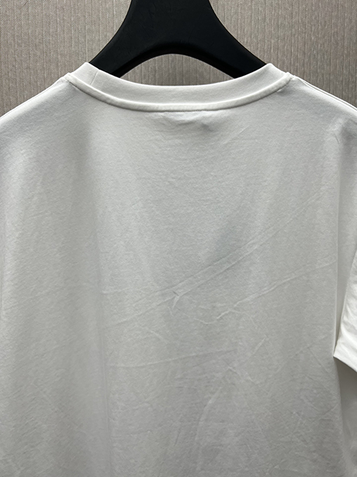 ディオールコピー 新しい「Dior Love」刺繍半袖Tシャツ