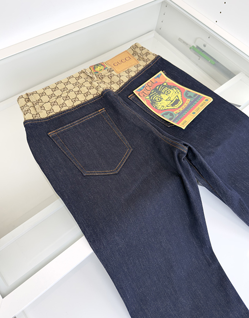 グッチスーパーコピー 新しいモノグラムステッチ5袋の小さなストレートジーンズ