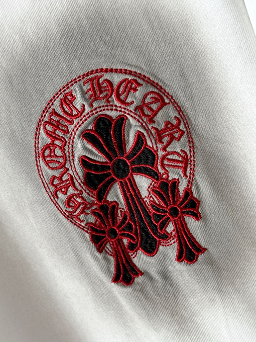 クロムハーツ 新しい十字架の布刺繍半袖Tシャツ
