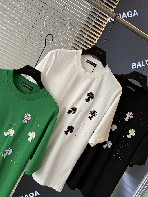 クロムハーツスーパーコピー クラシックなクロスステッカー刺繍半袖Tシャツ