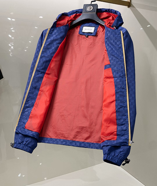 グッチ 新しいメンズジャケット