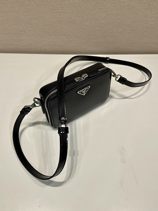 プラダ 新しい Brique メッセンジャーバッグ
