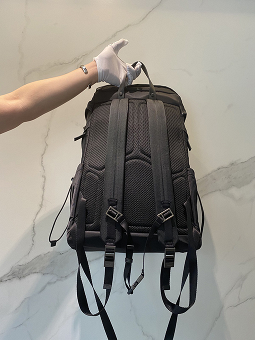 プラダスーパーコピー 新しい登山リュックサック
