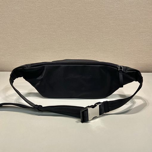 プラダコピー 新しいウエストバッグ