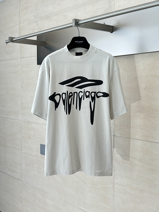 バレンシアガ 溶けたアルファベットプリント半袖Tシャツ
