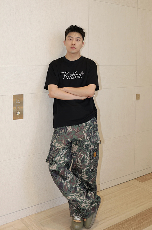 ルイヴィトン チェック柄ビーズ半袖Tシャツ