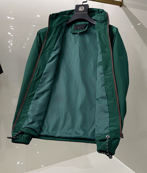 プラダスーパーコピー 新しい高級メンズジャケット