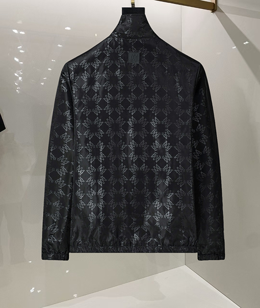 アミリ Amiri アイコニックなロゴ入りメンズジャケット