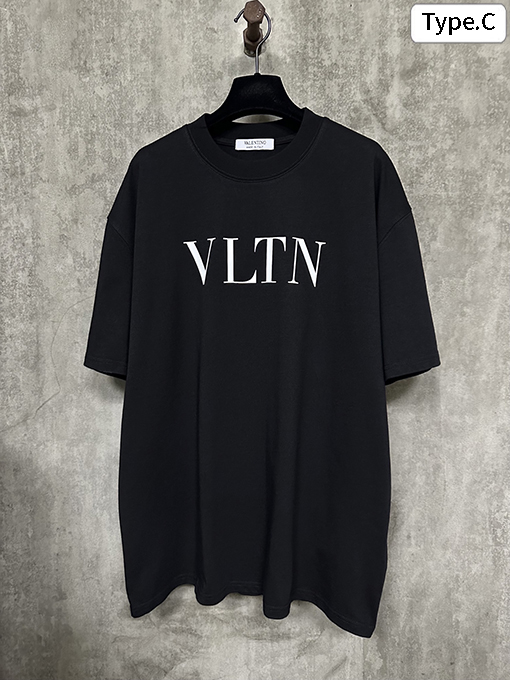 ヴァレンティノ アルファベットロゴプリントヘビーパウンド半袖Tシャツ