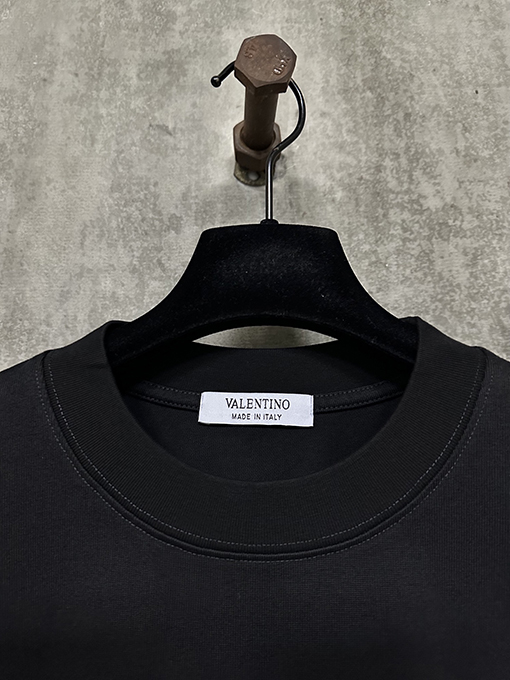 ヴァレンティノ アルファベットロゴプリントヘビーパウンド半袖Tシャツ