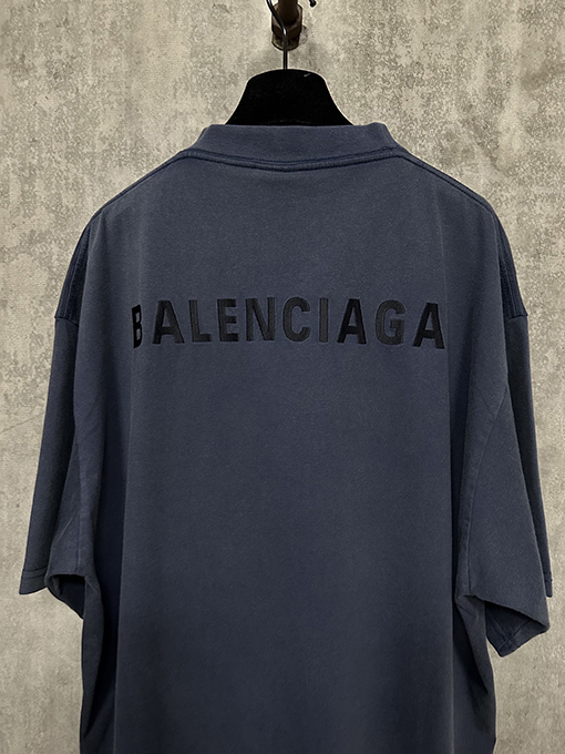 バレンシアガスーパーコピー Balenciaga クラシックアルファベットロゴ刺繍半袖Tシャツ