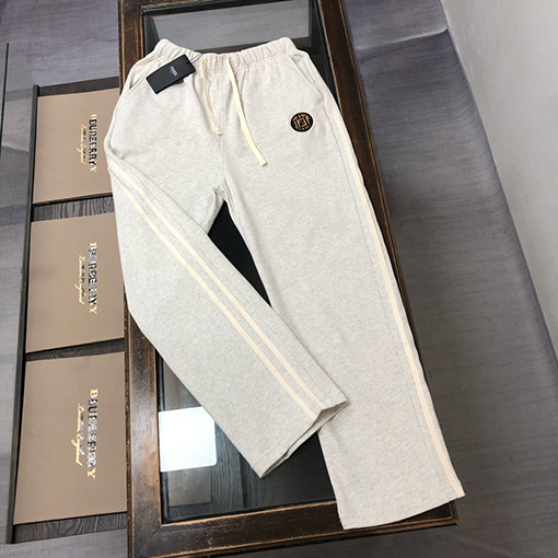 フェンディスーパーコピー 新しいカップルのストレートパンツ