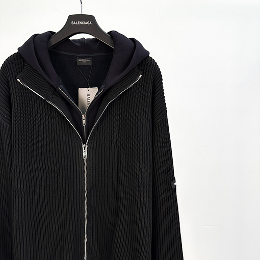 バレンシアガ Balenc1aga 偽の2枚のフード付きセーターコート