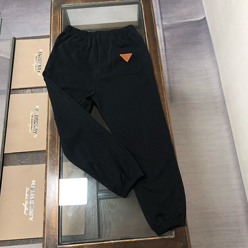 プラダスーパーコピー 最新のカップルパンツ