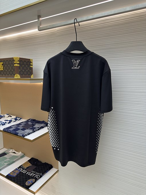 ルイヴィトンスーパーコピー ファッション白墨パーマ半袖Tシャツ