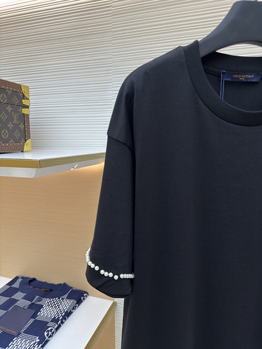 ルイヴィトン パールライン刺繍半袖Tシャツ