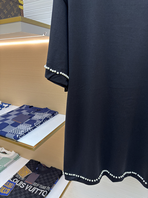 ルイヴィトン パールライン刺繍半袖Tシャツ