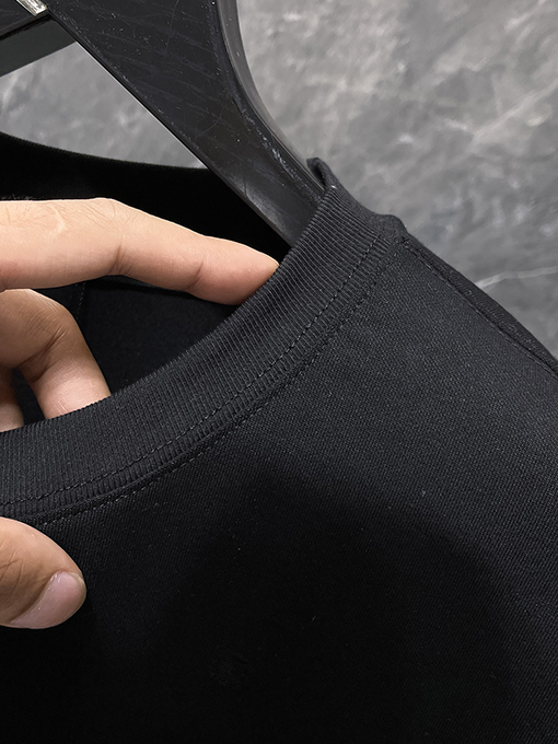 クロムハーツ スタイリッシュなウォッシュモデルの馬蹄衝突色の半袖Tシャツ
