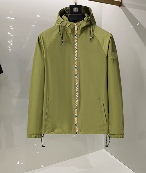 バーバリーコピー 新しいメンズジャケット