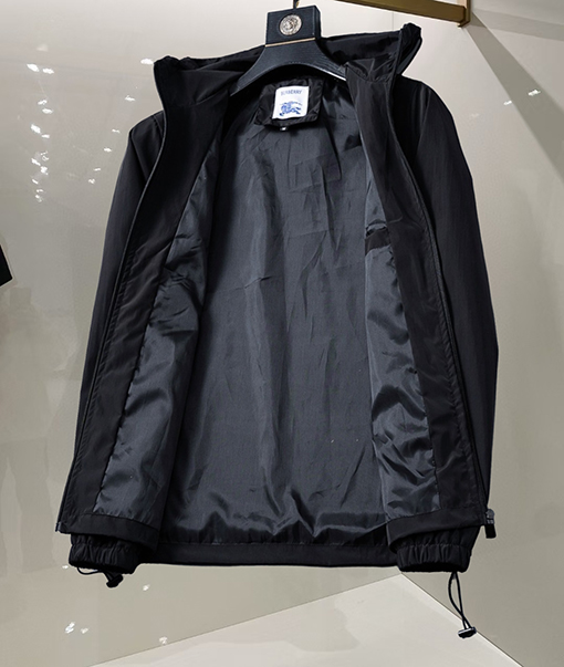 バーバリースーパーコピー Burberry アイコニックなロゴのメンズジャケット