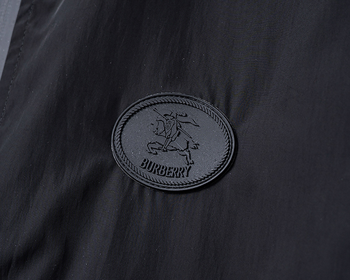 バーバリースーパーコピー Burberry アイコニックなロゴのメンズジャケット