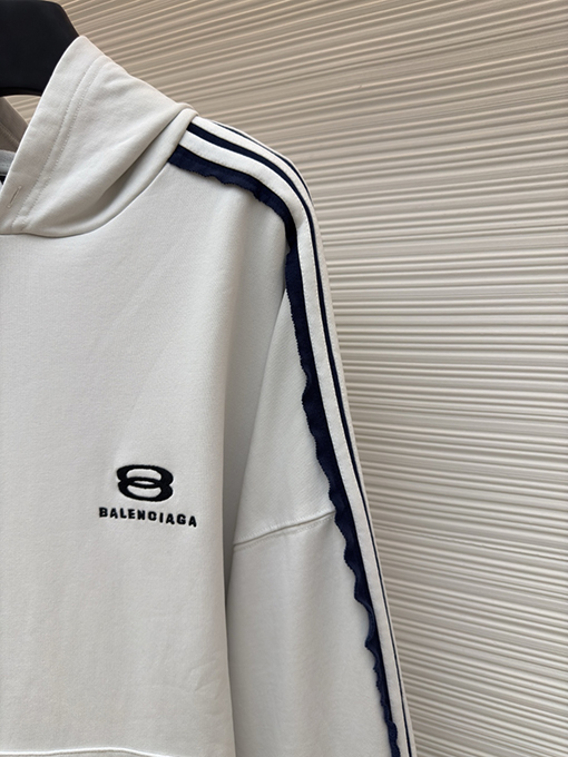 バレンシアガ Balenciaga ショルダーバーパーカー