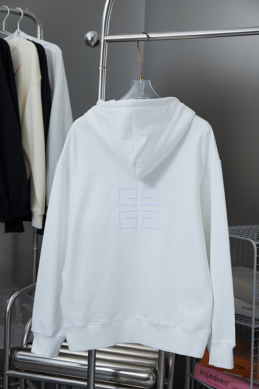 ジバンシイ クラシックなロゴ刺繍パーカー