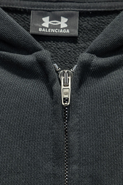 バレンシアガ Balenc1aga 英語コラボフード付きジッパーパーカー