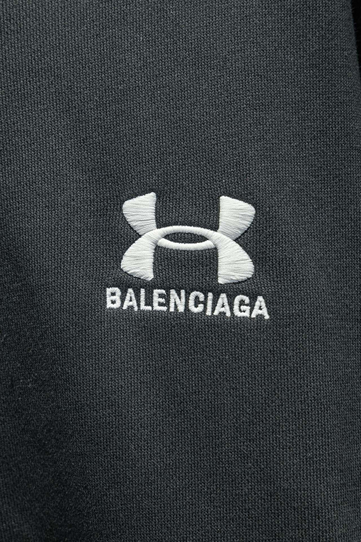 バレンシアガ Balenc1aga 英語コラボフード付きジッパーパーカー