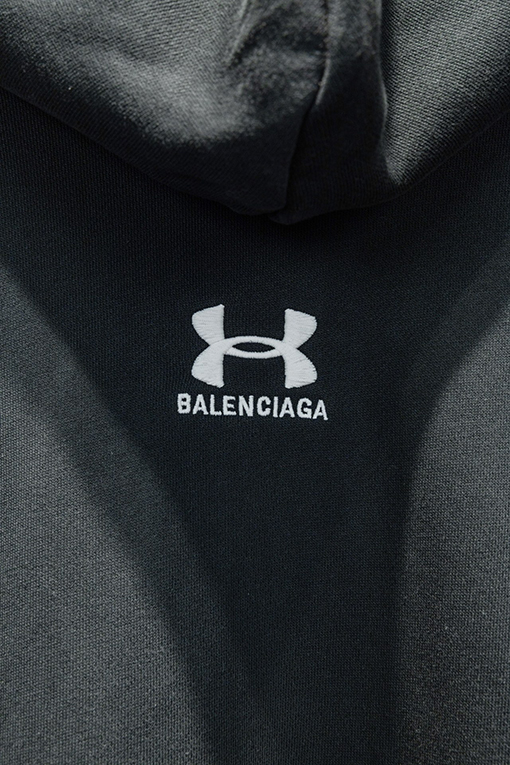 バレンシアガ Balenc1aga 英語コラボフード付きジッパーパーカー