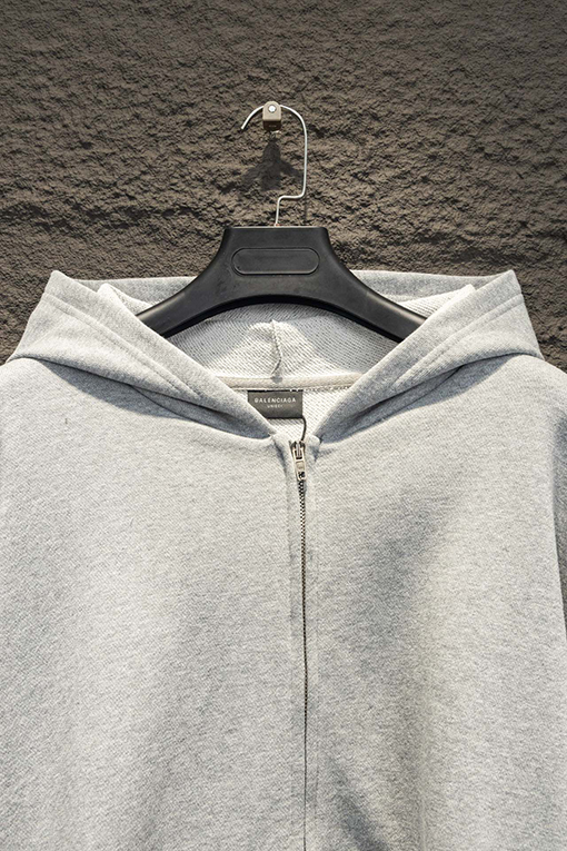 バレンシアガ Balenc1aga 英語ロゴ刺繍コラボレーションフード付きジッパーパーカー